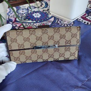 Gucci GG Long wallet